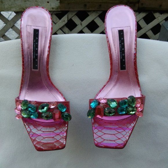 NEVER WORN! LAUNDRY JEWELED MULES - Picture 4 of 5
